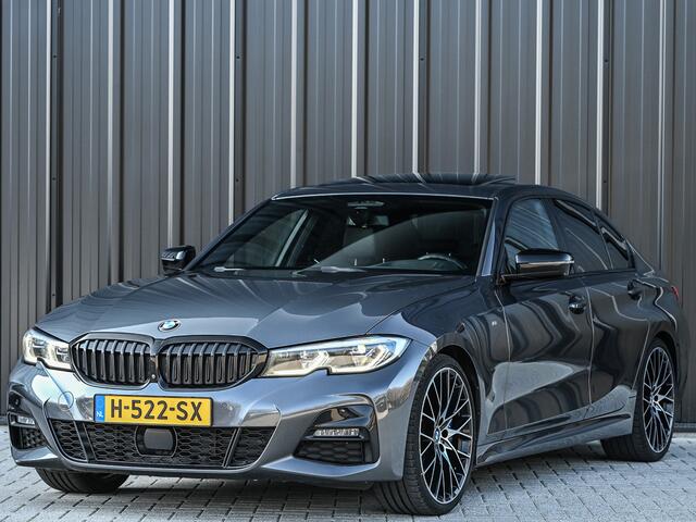 BMW 3-SERIE 330i High Executive 259pk M-Sport | M Sportbrake | M Suspension | Comfort Access | Schuif -/- Dak | Memory Seats | Ambiance Light | Laser Light | 360 Camera | Head-Up | Harman/Kardon |