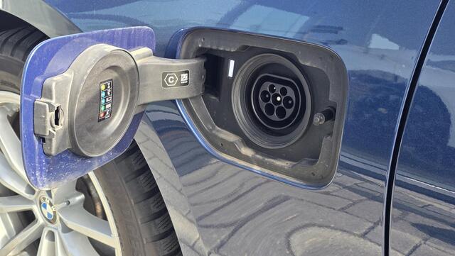 BMW 3-SERIE Touring 320e High Executive