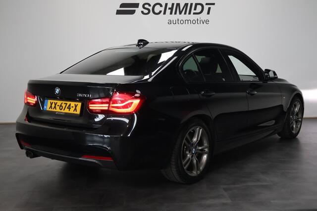 BMW 3-SERIE 320i M sport Edition | Schuifdak | LED | Leder | Camera