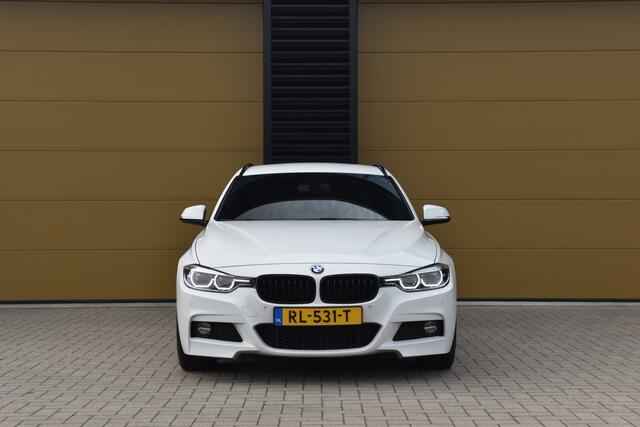 BMW 3-SERIE Touring 320i High Executive * M-Sport * Leder * LED * M-onderstel * Trekhaak *