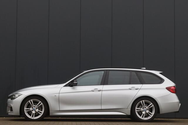 BMW 3-SERIE Touring 318i M Sport Automaat Leder orig. NL Dealer OH.