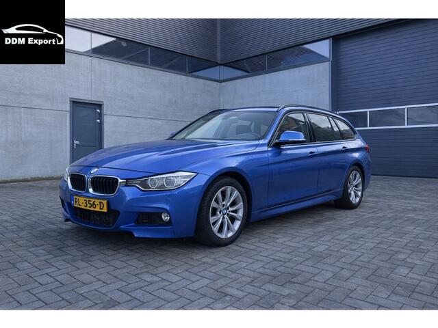 BMW 3-SERIE Touring 318i Corporate Lease High Executive M-Pakket Automaat | Clima | Navi | Xenon | Leder met stoelverwarming | M-pakket | Camera |