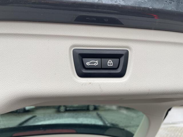 BMW 3-SERIE Touring 330e xDrive Business Edition Plus 18"/Trekhaak/Laser LED/Head-up/Stoelverwarming/Elektrische klep/Keyless/Apple Carplay & Android Auto