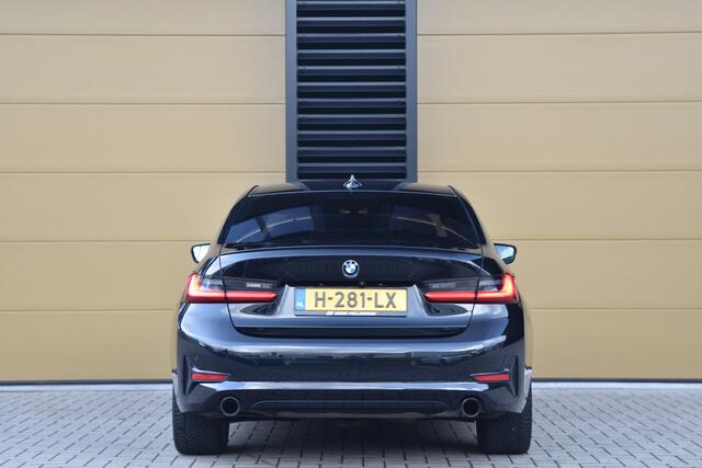 BMW 3-SERIE 330e eDrive Edition * Sportline * Hifi * 19"M-Velgen * DAB * Live Cockpit Proffesional *