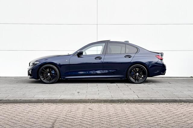 BMW 3-SERIE Sedan 318i Business Edition Plus | M-Sport Pro | Schuifkanteldak |