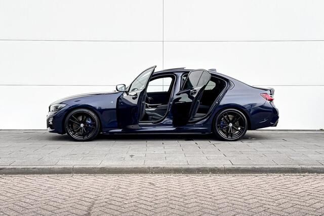 BMW 3-SERIE Sedan 318i Business Edition Plus | M-Sport Pro | Schuifkanteldak |