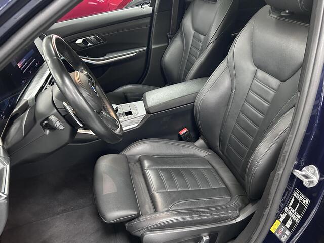 BMW 3-SERIE Touring 330e xDrive | 293PK | M-Sport | Panoramadak | Trekhaak | Head-Up Display | HIGH Executive