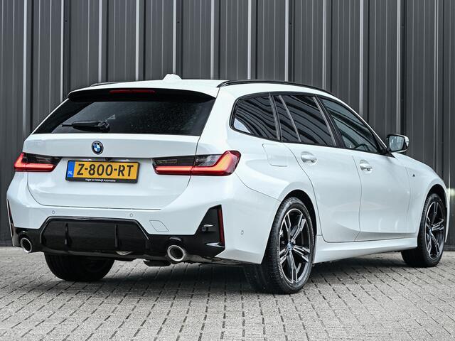 BMW 3-SERIE Touring 330e xDrive M-Sport | Comfort access | Trekhaak | Adaptive led | Driving assistant prof. | Dab+ | Hifi sound | Head-up | Camera