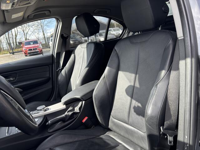 BMW 3-SERIE 340i 326PK Automaat High Executive Full LED / Sportinterieur / Leder