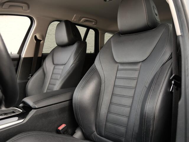 BMW 3-SERIE TOURING 320e LEER/ CAMERA/ ELEKT. KLEP/ SFEERVERLICHTING/ 18" BREEDSET MET 4 NIEUWE ALL-SEASON BANDEN