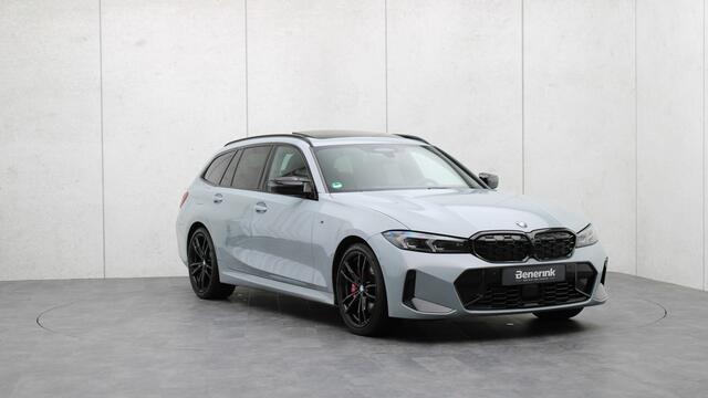 BMW 3-SERIE Touring M340i xDrive M-Sport Pro | Harman/Kardon | Panoramadak | Standkachel | Head-up | Trekhaak |