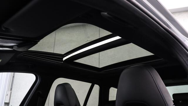 BMW 3-SERIE Touring M340i xDrive M-Sport Pro | Harman/Kardon | Panoramadak | Standkachel | Head-up | Trekhaak |