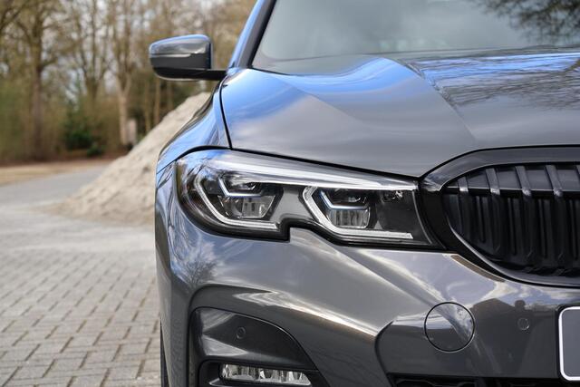 BMW 3-SERIE Touring 330e High Executive M-Sport | Pano | HUD | Laser | Adap Cruise | Elektr. trekhaak | Adap onderstel | Elektr. stoel memory | Hifi | Camera | Keyless | Grootlichtassistent | Etc.