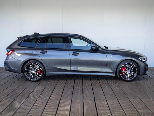 BMW 3-SERIE Touring 330e | M Sport | Innovationspakket | Harman Kardon | Comfort Access | Panoramadak | Stoelverwarming | Laserlight | Head-Up Display