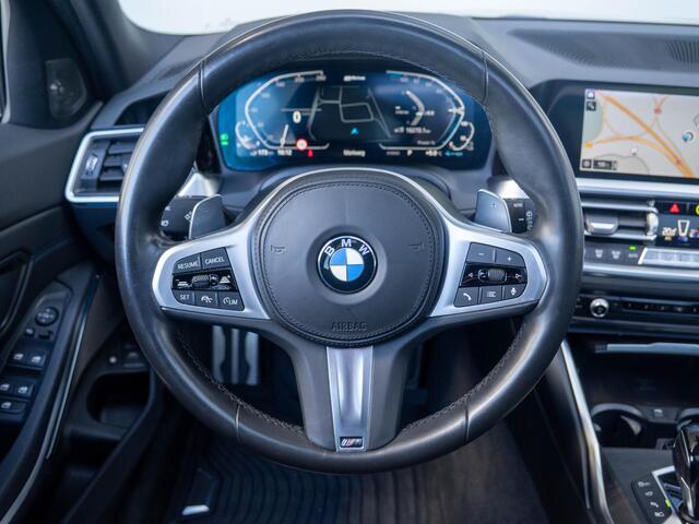 BMW 3-SERIE Touring 330e | M Sport | Innovationspakket | Harman Kardon | Comfort Access | Panoramadak | Stoelverwarming | Laserlight | Head-Up Display