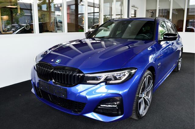 BMW 3-SERIE Touring 330e Hybride M-Sportedition | M-Kuipstoelen !