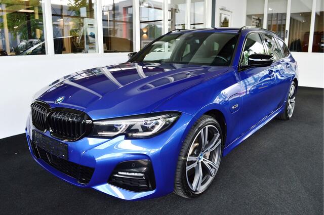 BMW 3-SERIE Touring 330e Hybride M-Sportedition | M-Kuipstoelen !