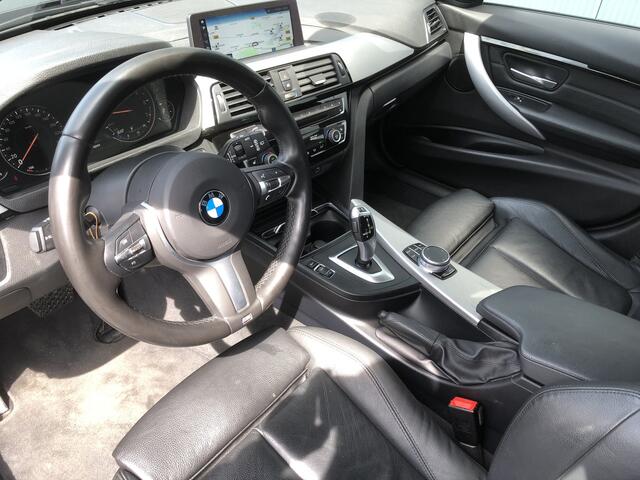 BMW 3-SERIE Touring 318i Automaat M-Sport Corporate Lease