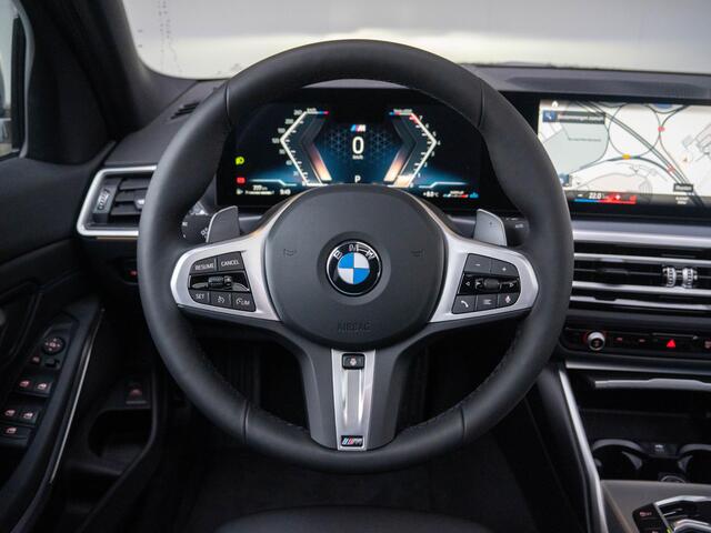 BMW 3-SERIE Sedan 320i Sedan M Sportpakket / Adaptive LED / Stoelverwarming / Glazen panoramadak | Ekris Selection
