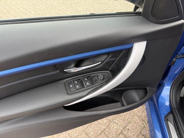 BMW 3-SERIE 318i Edition M Sport Shadow Executive Sprtleer/Stoelverw/Cruise