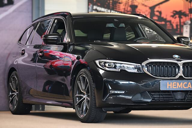 BMW 3-SERIE Touring 318i High Executive Edition NL auto / leer / clima