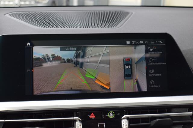 BMW 3-SERIE 330e High Executive M-Sport | Dakje | HUD | Trekhaak | Bomvol