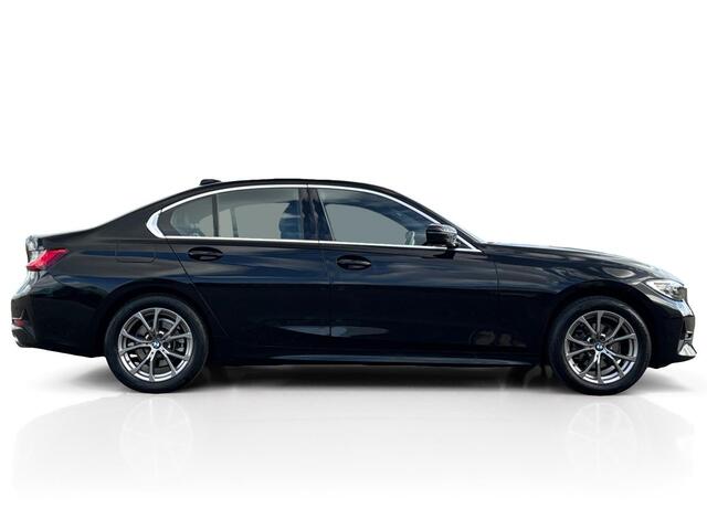 BMW 3-SERIE 318i Sport Line ? Sportstoelen ? LED ? Sfeer