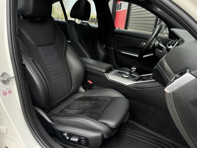 BMW 3-SERIE 330e M Sport 292 pk LASER, PANO, Memory, ACC