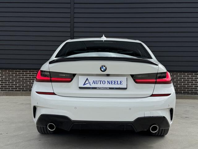 BMW 3-SERIE 330e M Sport 292 pk LASER, PANO, Memory, ACC