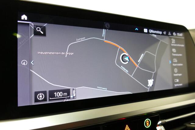 BMW 3-SERIE Touring 330e xDrive M Sport / M340i Diffuser / Black Diamond M grille / M340i M Sport bumper pakket / BMW Laser Light / Panoramadak / Premium kleur Dravitgrau / Elektr. verstelbare voorstoelen links met memory / Apple Carplay - Android Auto / Stoelverwar