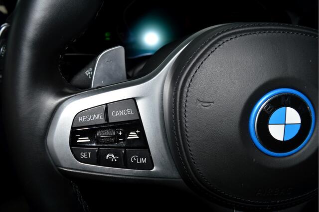 BMW 3-SERIE Touring 330e Hybride M-Sportedition | Dravitgrau !