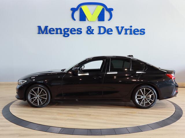 BMW 3-SERIE 318i Executive Edition Sport Line Airco ECC | Virtual | Sfeer | Apple Carplay | M Stuur | Navigatie | Isofix | NAP