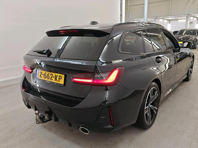 BMW 3-SERIE Touring 330e M-Sport Laser Leer-Vernasca Harman-Kardon Elekt.-Trekhaak Adaptive-Cruise