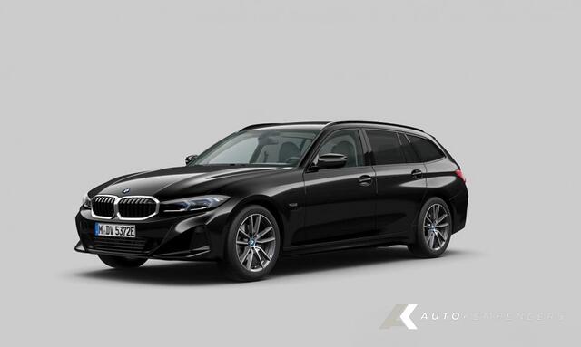 BMW 3-SERIE 320 320e Touring | Head-Up | Trekhaak | Comfort Access | Sportstoelen | Stoelverwarming | 18' Inch |