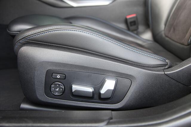 BMW 3-SERIE 330e M Sport |Head-Up|H&K|Pano|Laser|Driving|Trekhaak|
