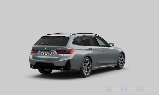 BMW 3-SERIE Touring 330e xDrive M-Sport Pano 19inch El-zetels HUD 360-cam LCI-2