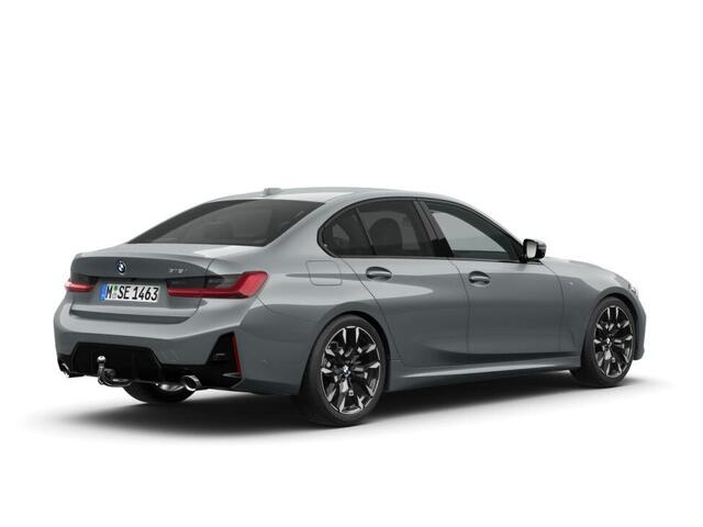 BMW 3-SERIE Sedan 318i M Sportpakket | Trekhaak | High Executive | Comfort Pack | Innovation Pack | Showroom Selection