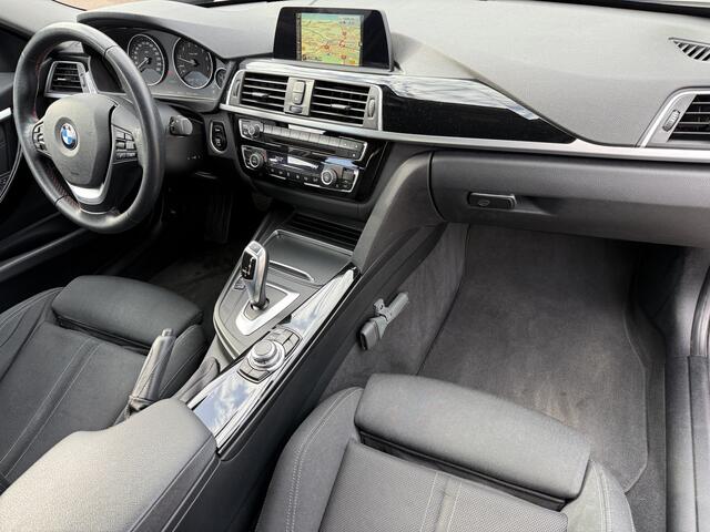 BMW 3-SERIE 318i Executive Aut., Sport-line | Navi | NL auto