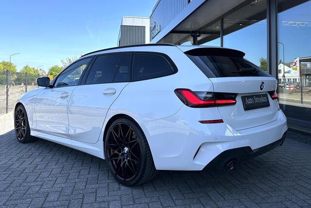 BMW 3-SERIE Touring 320i M Sport Leer Navi LED 20" Sfeerverlichting