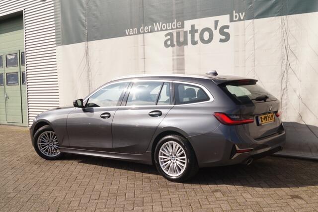 BMW 3-SERIE Touring 318i High Executive Edition -LEER-CAM-NAVI-