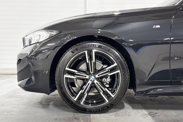 BMW 3-SERIE Sedan 318i | M-Sport | Comfort Pack | Driving Assistant | Hifi System | Schuif-/kanteldak | Comfort Access | Trekhaak l Huisselectie