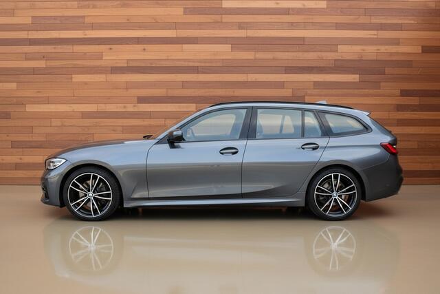 BMW 3-SERIE Touring 320i High Executive Edition M PAKKET
