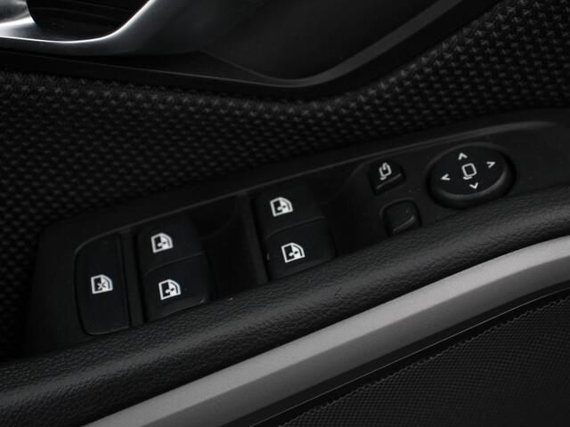 BMW 3-SERIE Touring 320e Plug in Hybride Climate control Adaptive Cruise Control Parkeersensoren Navigatie LED Apple Carplay/ Android Auto Camera