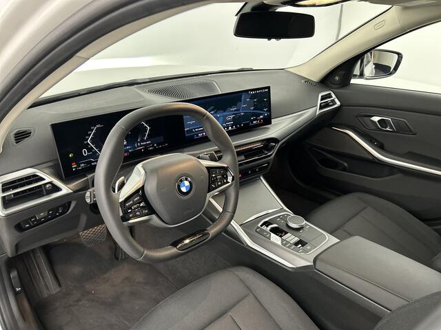 BMW 3-SERIE 320i High Exe Shadow-Line Schuif-kanteldak/Memory/Camera/H&K