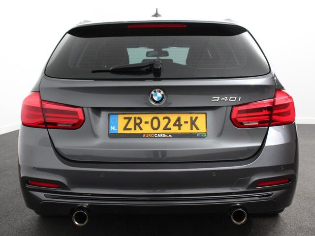 BMW 3-SERIE Touring 340i 326 pk Automaat Sport-Line | Navigatie | Climate Control | Cruise Control | Led | Electrisch bedienbare achterklep | Extra Getint Glas | Lichtmetalen velgen 18" | Stoelverwarming
