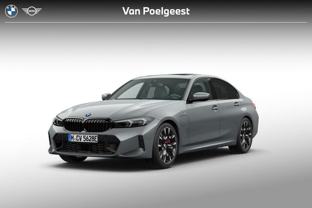 BMW 3-SERIE Sedan 330e M Sport Edition | M Sportpakket Pro | Active Cruise Control