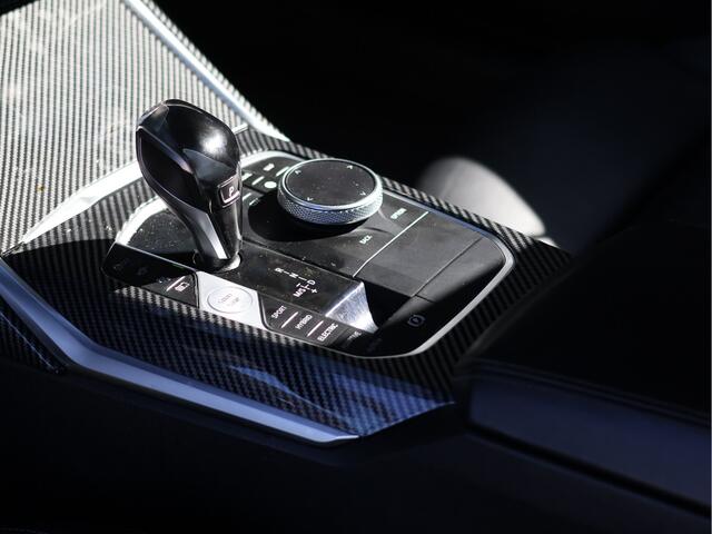 BMW 3-SERIE 330e M Sport Individual | Citrinschwarz | Laser | Pano | Harman/Kardon | Zeer compleet