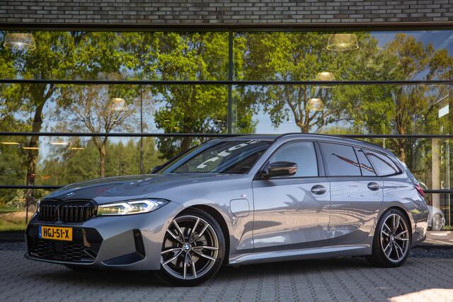 BMW 3-SERIE Touring 330e M-Sport , Adap. cruise, Stuur/stoelverwarming,
