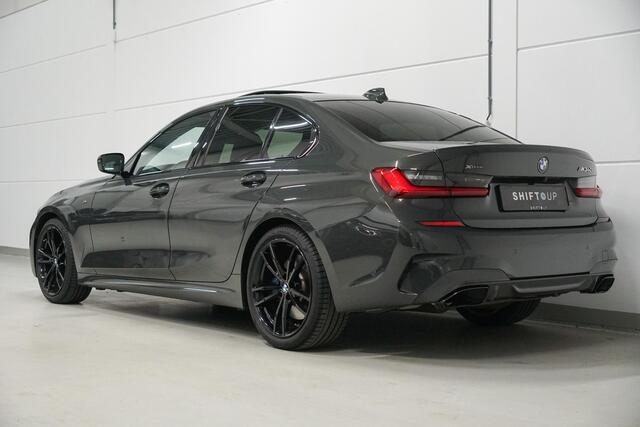 BMW 3-SERIE M340i xDrive Schuifdak | CoPilot | Harman Kardon | M Stoelen