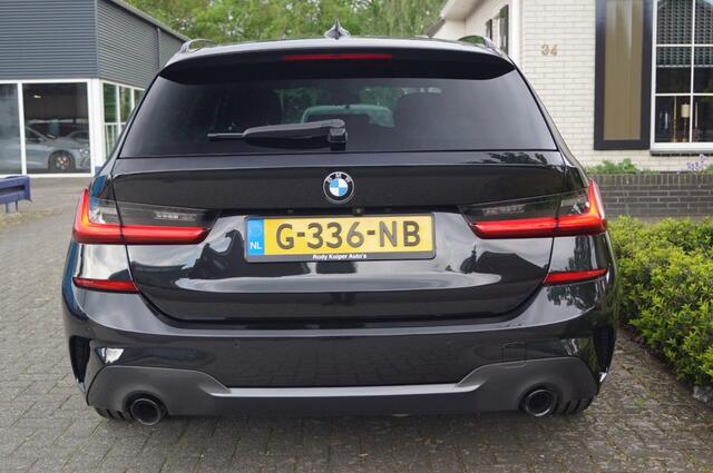BMW 3-SERIE 330I M pakket (258pk) NL Auto Leer/Trekhaak/HIFI/LED/19inch